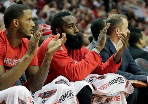 全明星球迷爆料哈登视频,球迷爆料视频揭秘精彩瞬间  第2张